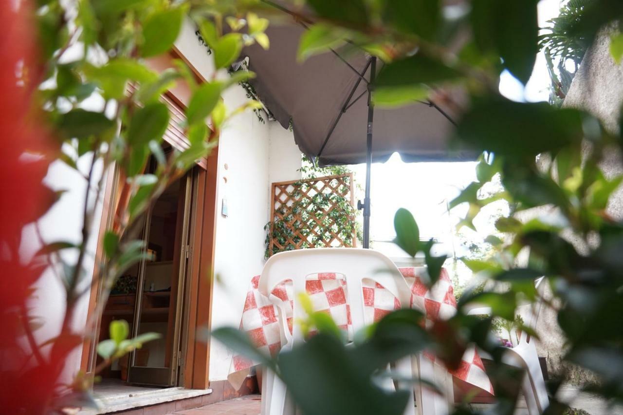 B&B Sikily Naxos Giardini Naxos Bagian luar foto